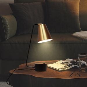 Lámparas de escritorio LED ajustables de Color negro, decoración de tamaño mediano, estudio de oficina, <span class=keywords><strong>pez</strong></span> multiusos moderno junto a la lámpara de mesa con E27 - Product Image 4