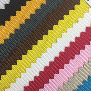 Los fabricantes suministran tela Oxford de poliéster Cordura recubierta de PU 600D repelente al agua y reciclada para mochilas. - Product Image 3