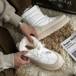 <span class=keywords><strong>Botas</strong></span> <span class=keywords><strong>de</strong></span> Invierno 2026 <span class=keywords><strong>de</strong></span> Moda, Nuevas <span class=keywords><strong>Botas</strong></span> <span class=keywords><strong>de</strong></span> Nieve Acolchadas hasta la Pantorrilla para <span class=keywords><strong>Mujer</strong></span>, <span class=keywords><strong>Botas</strong></span> <span class=keywords><strong>de</strong></span> Plataforma Cálidas e Impermeables con Logotipo en Relieve - Product Image 4