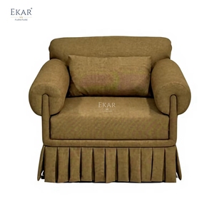 Fauteuil d'appoint vintage français, fauteuil moderne en tissu avec base à jupe plissée, chaise de salon de luxe en velours pour salon et chambre à coucher - Product Image 1