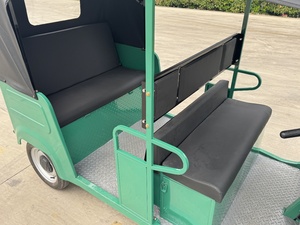 Becak Roda Tiga Bajaj TVS King untuk Penumpang, Kendaraan Roda Tiga China dengan Kabin Penumpang - Product Image 6