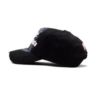 Sombrero G5 Fino, Gorra de Béisbol Deportiva de 5 Paneles en Gamuza con Bordado 'Lucky Me I See Ghosts' y Diseño Desgastado