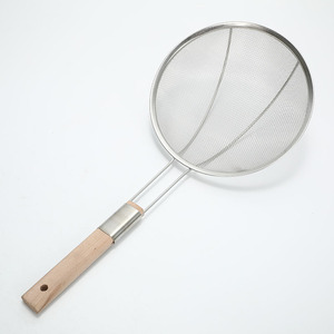 Stainless Steel <b>Strainer</b> With Wooden Handle Fine <b>Mesh</b> For Kitchen Use - Product Image 1