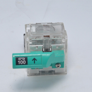 <span class=keywords><strong>Support</strong></span> de cartouche d'agrafes de remplacement compatible avec conception de fixation sécurisée pour les unités de finition des copieurs de bureau - Fournitures d'impression - Product Image 5