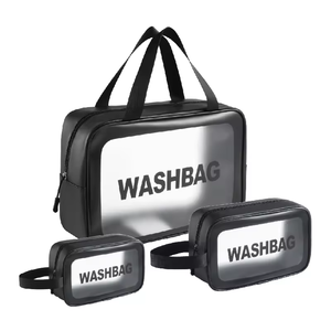 Bolsa de Cosméticos Rosa con Logotipo Personalizado, Bolsa de Maquillaje Moderna, Impermeable, de PVC Esmerilado - Product Image 6