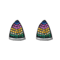 Venta al por mayor de joyería de moda para mujer en forma de cono de capas multicolores Micro pavimentado Arco Iris Color triángulo en forma de aro pendiente de circón