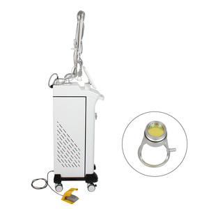 Laser CO2 fractionné avec modes de balayage multiples, raffermissement de la peau, élimination des grains de beauté, anti-âge, resurfaçage du visage, équipement de beauté - Product Image 4