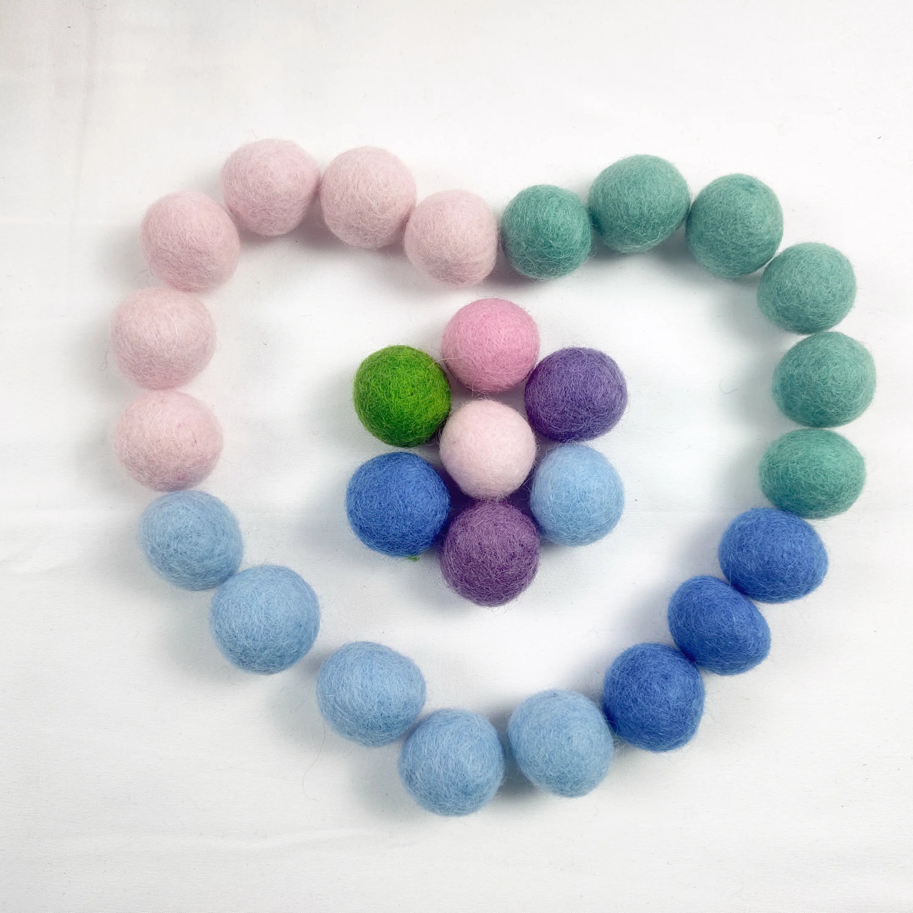 Craft Christmas Decoration Bulk Assorted Color Pure Wool Pom Poms Cotton 100% Wool Felt Balls