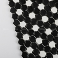 Chaînes de magasins de bricolage Détaillant Grossiste Dosseret de sol mural 1 "Damier Porcelaine Noir et Blanc Carreaux de mosaïque Hexagone