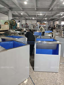 Square <b>Ice</b> Maker for Coffee Shops, Small Commercial Desktop Model, Fully Automatic Fast <b>Ice</b> Maker - Product Image 3