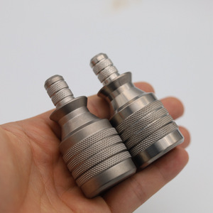 Juego de mini destornilladores con puntas S2, mango de aleación de aluminio, herramienta portátil para bricolaje 6 en 1 con punta magnética - Product Image 1