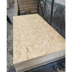 <span class=keywords><strong>Panneau</strong></span> <span class=keywords><strong>OSB</strong></span> structurel haute résistance conforme aux normes de construction pour les applications de murs de cisaillement - Product Image 1