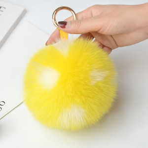 XJ Real <span class=keywords><strong>Fox</strong></span> Fur Pelt Fluffy and Soft Cute Pompom Design Llavero y decoraciones para bolsos Mayorista chino - Product Image 3