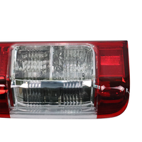 Feu arrière rouge 12V en matériau PP pour Toyota Hiace 2014-2017