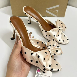 Mules à talons hauts élégantes pour femmes, à pois, avec nœud, en satin, à bout ouvert, à enfiler, pour soirées d'été et robes de soirée - Product Image 1