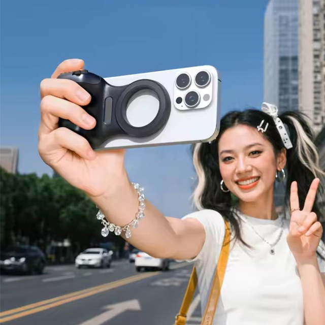 Highly Recommended-Remote Control Handle for Iphone 17 Android Phones Magnetic Grip Shooting Aid Camera DSLR Style Shutter
