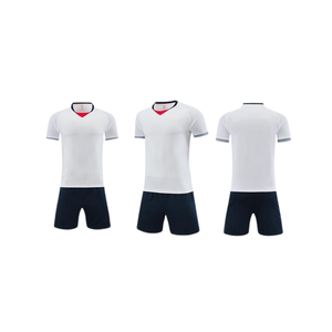 Op maat gemaakte, bedrukte unisex voetbalshirts voor volwassenen, ademend, 100% polyester, teamsportkleding - Product Image 1