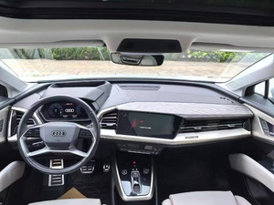 <span class=keywords><strong>Audi</strong></span> <span class=keywords><strong>Q5</strong></span> E-tron <span class=keywords><strong>SUV</strong></span> Elettrico Usato 2023, Guida a Sinistra, Cambio Automatico, Telecamera Posteriore, Sedili in Pelle, Pneumatici R19, Tetto Panoramico - Product Image 5