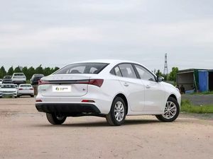 Offre Spéciale Nouvelle Roewe I5 2026 1.5L MT <span class=keywords><strong>Voiture</strong></span> Familiale Économique pour l'Exportation 5 Places Faible Consommation de Carburant Berline Conduite à Gauche - Product Image 6