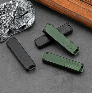 Facas cirúrgicas EDC Utility Com 10pcs Lâminas de barbear substituíveis Folding Bistoury Bisturi Pocket Knife para caça ao ar livre - Product Image 2