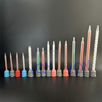 Mélangeur statique jetable MB3.0-16(1:1) L-B pour résine époxy liquide avec embout de moulage par injection en PP, usage cosmétique