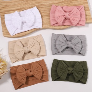 Bandeaux pour bébé en tricot extensible doux YT avec grand nœud, bandeaux confortables en tissu pour nouveau-nés, nourrissons et petites filles - Product Image 4