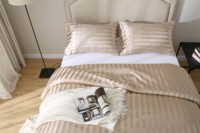 Ensemble de housse de couette 4 pièces en satin soyeux, rayé jacquard, couleur unie, 300 fils, anti-boulochage, taille King
