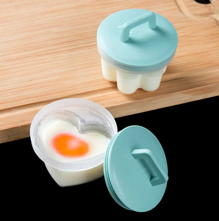 キッチンガジェット卵炊飯器ツール4個蓋ブラシ付きかわいい卵ボイラープラスチック卵型セット