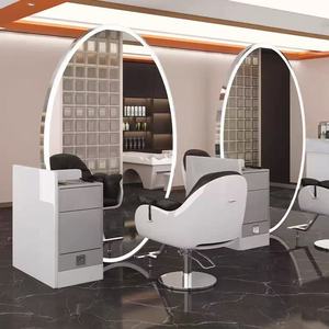 Estación de Estilismo de Doble Cara con Espejos para Barbería, Muebles de Salón de Belleza de Alta Calidad con Espejo Plateado - Product Image 3