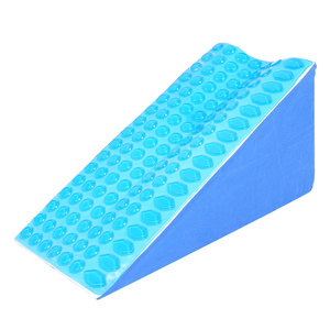 Coussin de positionnement triangulaire pour membres supérieurs, en éponge haute densité, anti-escarres, pour soins infirmiers - Product Image 1