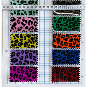 Tessuto Sintetico con Stampa Leopardata in Ecopelle, Design a Motivi Animali, Rivestimento in PU a Specchio per Tappezzeria/Borse - Product Image 4