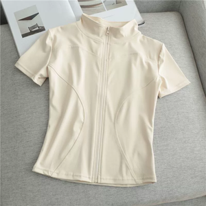 Vestes de <span class=keywords><strong>sport</strong></span> zippées pour femmes M358 avec logo personnalisé, douces et confortables, manches courtes et ajustées pour la course à pied, le fitness et le yoga - Product Image 1