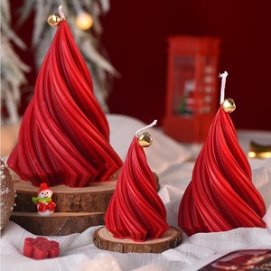 Wholesales Handmade Green Rotating Christmas Tree Scented <b>Candle</b>,<b>Red</b> White Christmas Tree Shaped <b>Candles</b> Xmas Eve Holiday <b>Candle</b> - Product Image 4