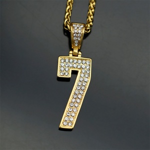 Collier pendentif numéro sept en acier inoxydable serti de diamants, style punk rock, pour femmes et hommes - Product Image 2