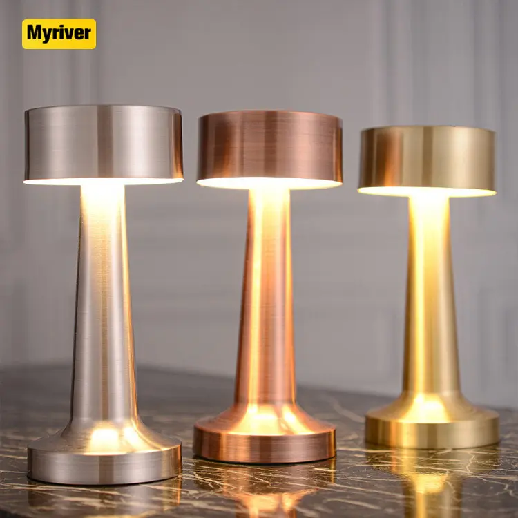 Myriver Vintage Metal Touch Sensor Dimmer Led Battery Operated Restaurant Rechargeable Cordless Table Lamp Lights For Bar