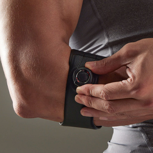 Sangle de coude de tennis personnalisable OEM pour hommes et femmes, coussinet de compression respirant et antidérapant, support de <span class=keywords><strong>bras</strong></span> réglable pour le sport et l'entraînement - Product Image 3