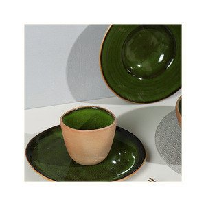 Assiette à poisson en céramique de Chaozhou personnalisée, forme ovale spéciale, vert olive, luxe léger, rétro vintage, pour la maison et la restauration - Product Image 4