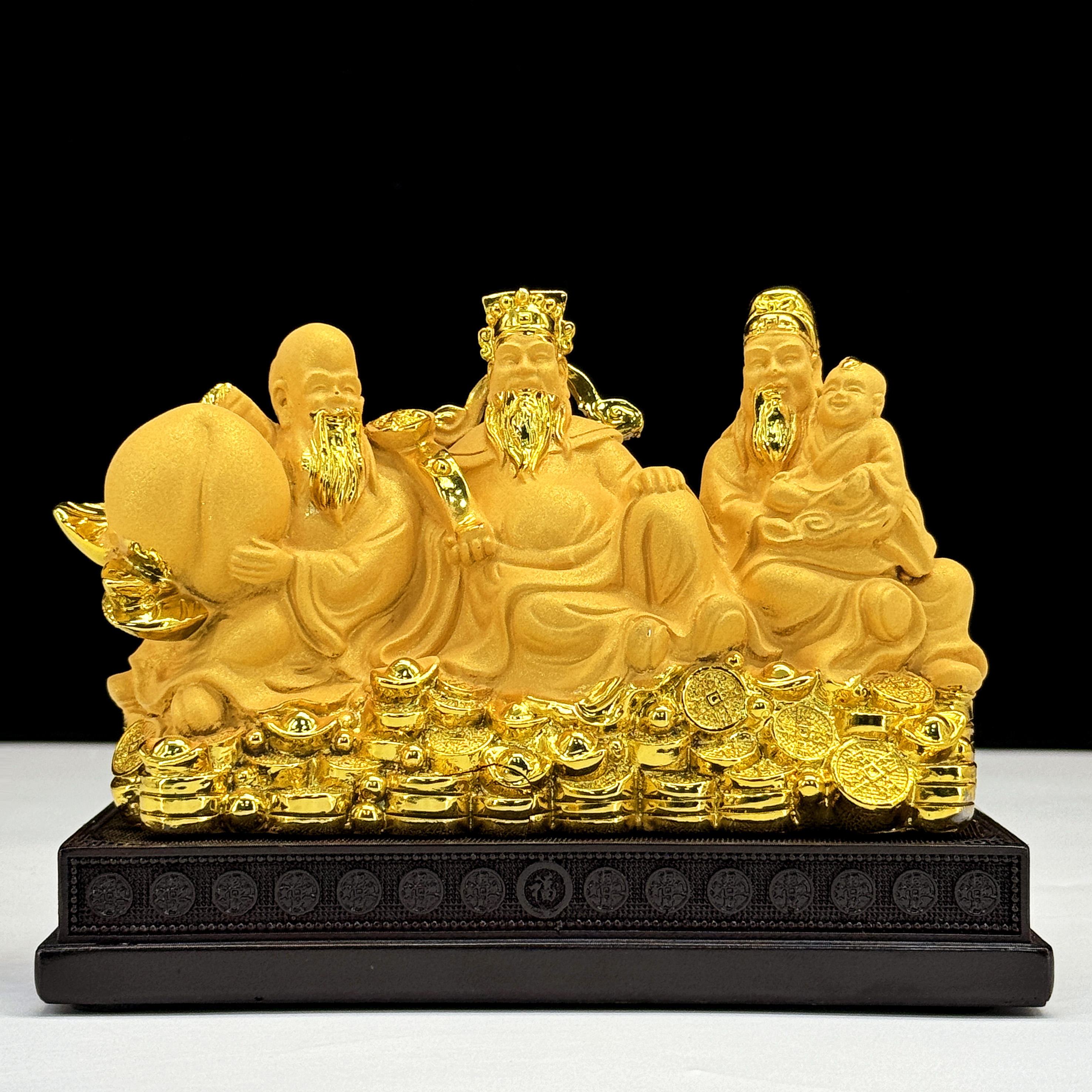 สีเหลือง