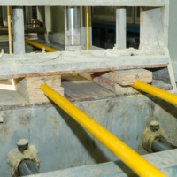 Tube rond en profilé FRP haute résistance avec technique de pultrusion, surface lisse pour solutions de clôtures industrielles et d'infrastructure