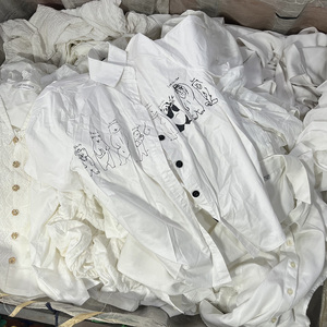 Venta al por Mayor de Ropa Usada, Camisetas de Verano, Directo de Fábrica, Blusa Blanca de Algodón Usada de Primera Calidad para Mujer, Lote de Ropa Usada - Product Image 2