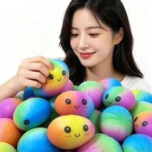 บอตู ขายส่ง ของเล่นบีบสควิชชี่รูปซาลาเปาเรนโบว์นุ่มนิ่ม ของเล่นบีบคลายเครียด - Product Image 5