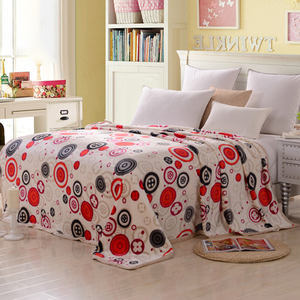 Manta Moderna Tejida Floral de Invierno 100% Poliéster - Product Image 6