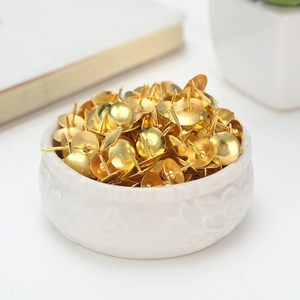 Đinh ghim vàng (Gói 100 chiếc) Kích thước <span class=keywords><strong>9mm</strong></span> rộng x <span class=keywords><strong>9mm</strong></span> cao, chất liệu đồng thau, thích hợp cho văn phòng, nhà ở và doanh nghiệp - Product Image 4