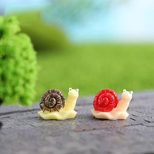 Resin <b>Mini</b> Snail Figurine Miniatures for Landscape Decorations Tiny Snail Animal Charm Ornaments DIY Accessories - Product Image 1