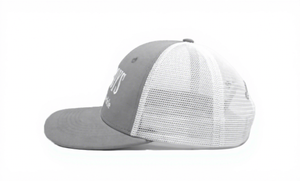 Gorra de Camionero Personalizada Producida en Vietnam con Bordado 2D, 6 Paneles Estructurados, Malla Blanca, Estilo Casual de Alta Calidad para Adultos - Product Image 2