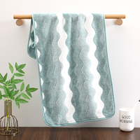 Serviette en microfibre à motif ondulé, grande, luxueuse, très absorbante, pour la plage, la gym, le pilates, avec boucle de suspension