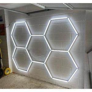 Plafonnier LED hexagonal blanc froid personnalisé en usine, éclairage professionnel pour atelier de detailing automobile, garage, bureau, éclairage de travail en nid d'abeille - Product Image 4