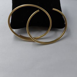 Gelang kuku emas padat 18K mewah, bertatahkan berlian berkilau, desain personal untuk klien grosir - Product Image 5