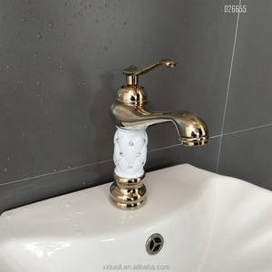 Robinet de lavabo européen tout en laiton Salle de bain froide et chaude Robinets de lavabo <span class=keywords><strong>hors</strong></span> <span class=keywords><strong>sol</strong></span> en laiton de style européen - Product Image 3
