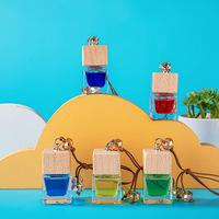 Diffuseur de voiture miniature à vente chaude, 10 ml, en verre, à suspendre à l'aération, parfum durable, parfum naturel, désodorisant